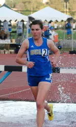 Viehweg Breaks School Record in 3000m Steeplechase