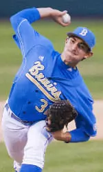 No. 5 UCLA Baseball Outlasts No. 22 Oregon, 8-6, in Series Finale