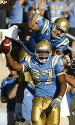 Harkey Lifts UCLA to Win with Last-Minute Touchdown