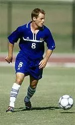 Men's Soccer Defeats Alumni, 2-1