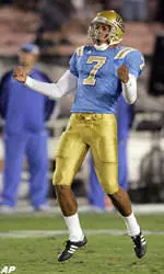 UCLA Tops San Diego State, 33-10
