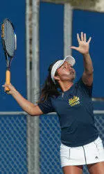 Zalameda Into NCAA Semifinals