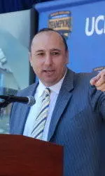 Coro Southern California Honors Dan Guerrero