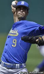 No. 17 UCLA Baseball Edged at No. 4 Arizona, 4-3