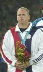 Godina Posts World-Leading Mark in the Shot Put at Adidas Classic