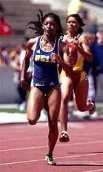 Bruins Score 141 Points to Win West Region