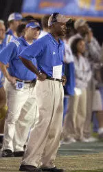 Dorrell to Host Bruin Flashback Football Camps