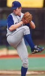 Mike Kunes Named Pac-10 Pitcher of the Week