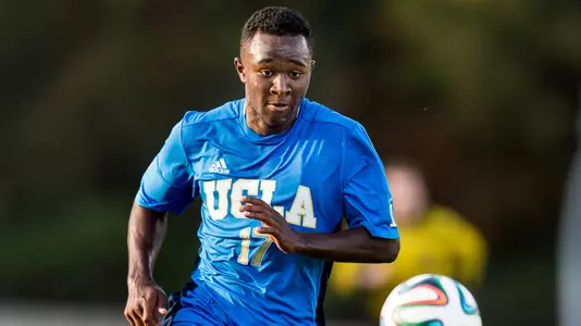 Seyi Adekoya (Scott Chandler)