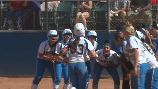 Gracie Goulder walk-off grand slam