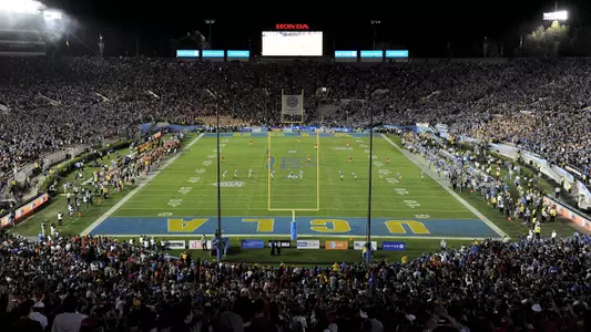 The Rose Bowl (photo courtesy Getty Images)