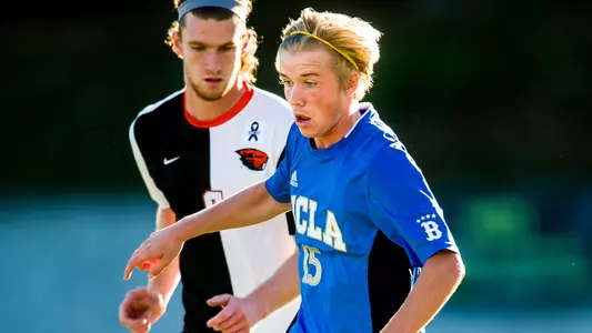 Jackson Yueill (Photo by Scott Chandler)