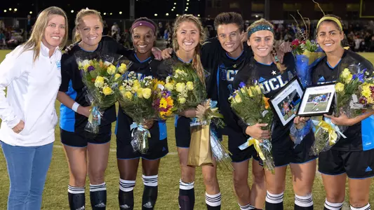 Head Coach Amanda Cromwell and the 2015 Seniors