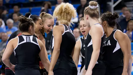 2016 UCLA Gymnastics Team (photo by Christy Linder)