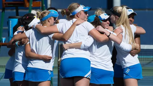 UCLA Women's Tennis Huddle