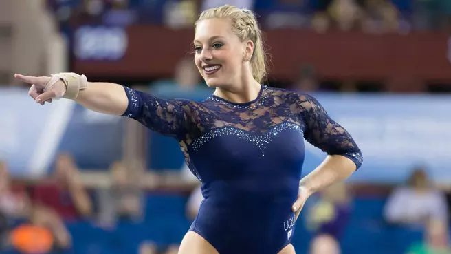 Samantha Peszek Awarded NCAA Postgraduate Scholarship