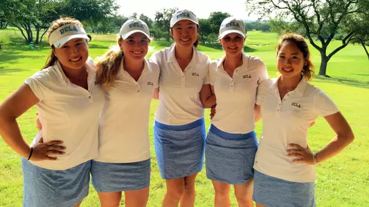 UCLA Women's Golf team at 2015 NCAA Regionals