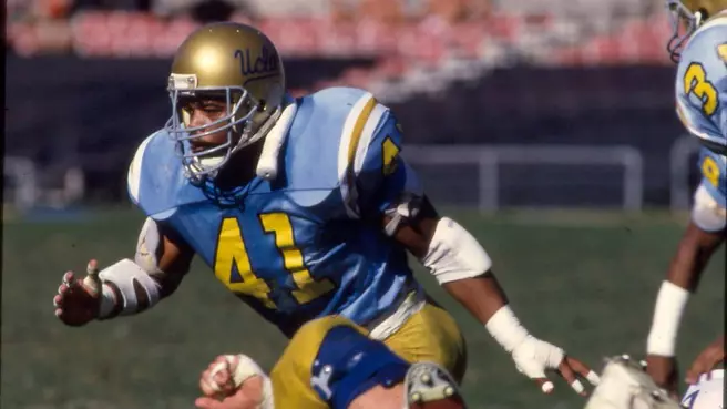 NFF and College Hall of Fame Ballot Includes Ken Norton, Jr.
