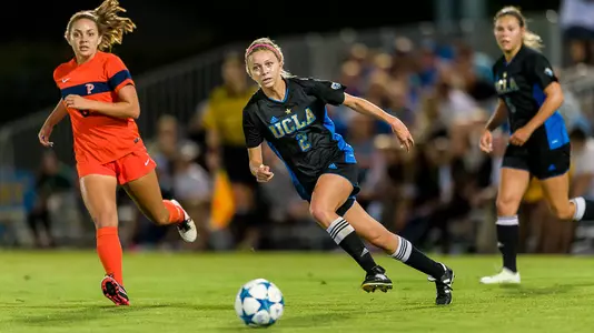 Annie Alvarado (photo by Scott Chandler)