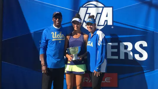 Ena Shibahara ITA trophy