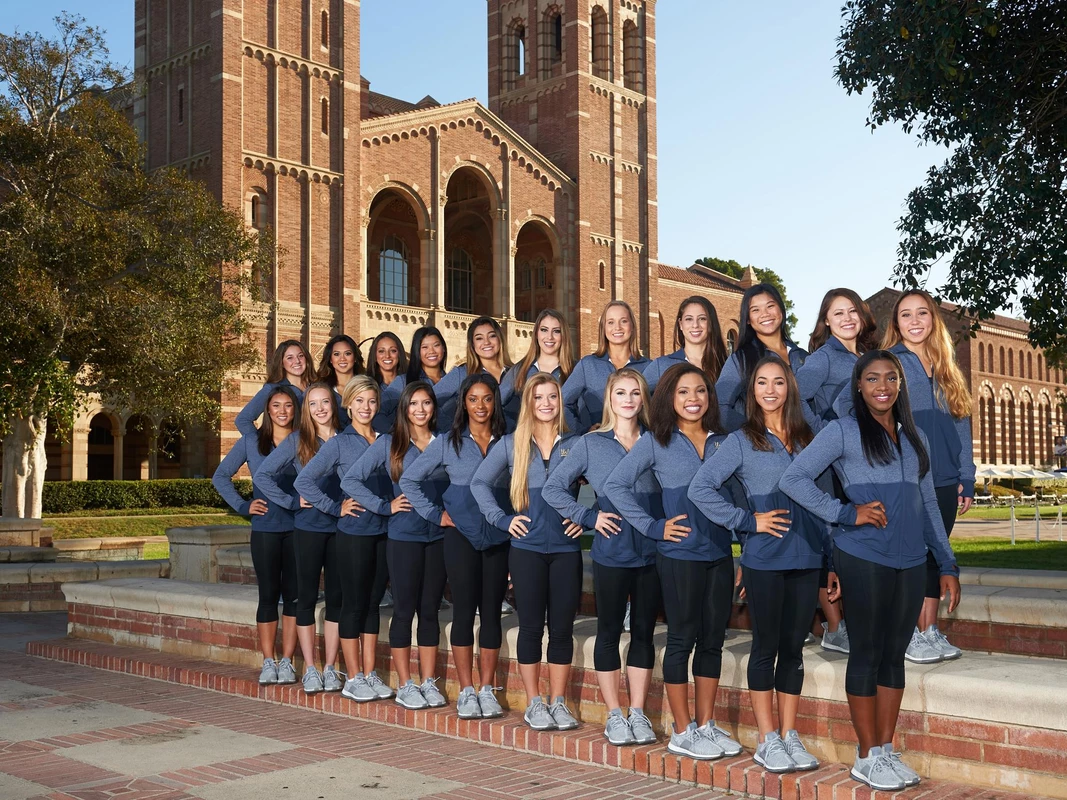 2017 UCLA Gymnastics Team
