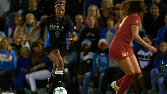 Amber Munerlyn (photo by Don Liebig, UCLA Photography)