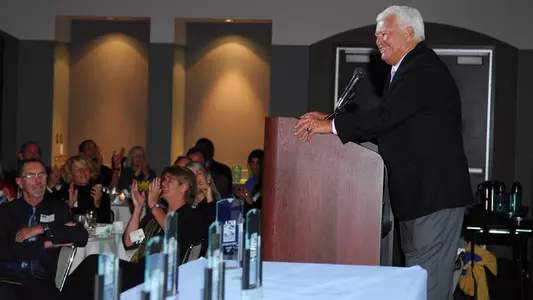 Monte Nitzkowski at 2006 UCLA Hall of Fame Induction