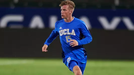 Jackson Yueill (photo by Don Liebig, UCLA Photography)
