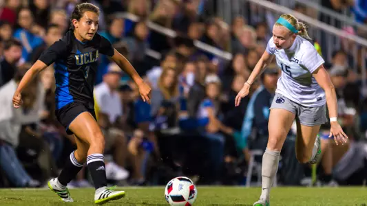 Chloe Castaneda (photo by Scott Chandler)