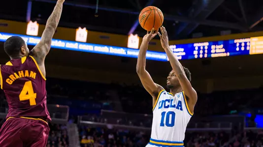 Isaac Hamilton (photo by Scott Chandler)