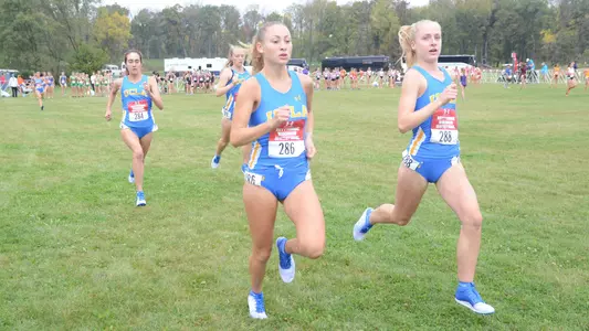 UCLA Women's Cross Country (photo by Ricky Bassman)