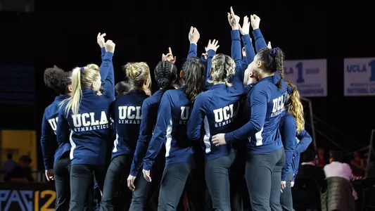 2017 UCLA Gymnastics (photo by Katie Meyers)