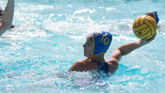 Mackenzie Barr (Photo: Bailey Holiver)