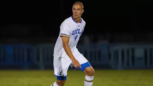 Erik Holt