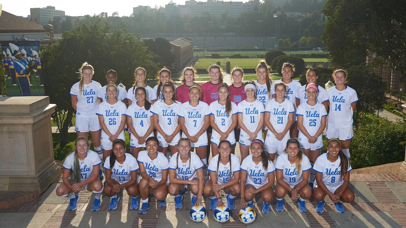 2017 UCLA Women's Soccer Team Photo