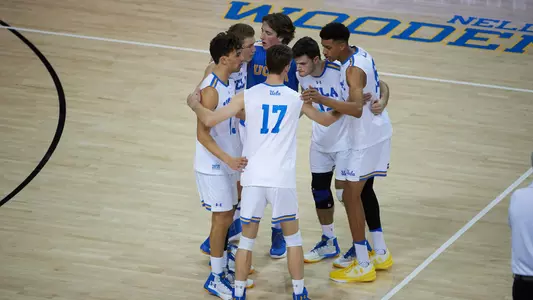 2018 UCLA Men's Volleyball Huddle