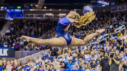 Katelyn Ohashi (photo by Katie Meyers)