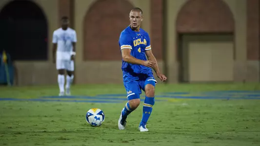 Erik Holt