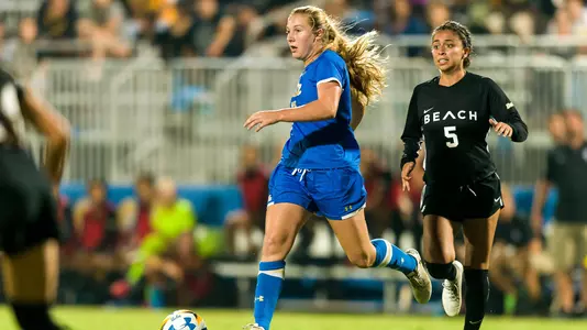 Delanie Sheehan (photo by Scott Chandler)