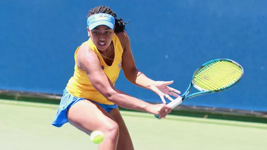 Jada Hart (Photo: Arionne Thomas)