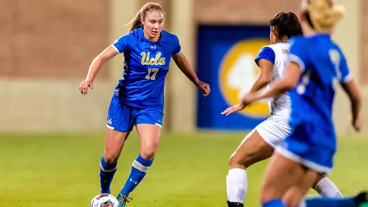 Delanie Sheehan (photo by Scott Chandler)