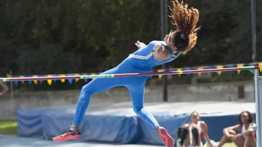 Lillianna Hebert, 2018 UCLA Track and Field (photo by Don Liebig)