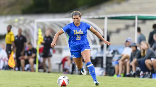 Jacey Pederson (photo by Percy Anderson)