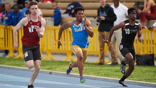 Darius Smith (photo by Don Liebig)
