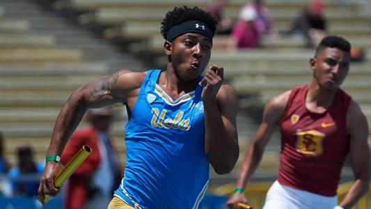 Darius Smith (photo by Don Liebig)