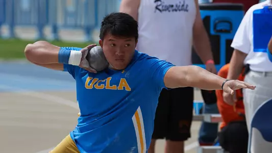 Kai Wong (photo by Don Liebig)