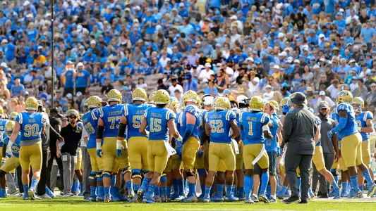 FB Group (Photo: Scott Chandler)