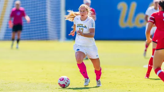 Delanie Sheehan (photo by Scott Chandler)