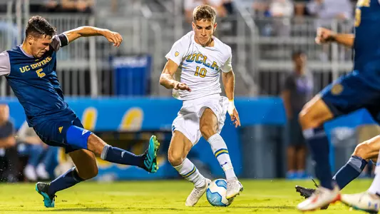 Milan Iloski (Scott Chandler)