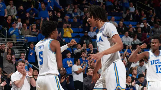 Chris Smith, Moses Brown